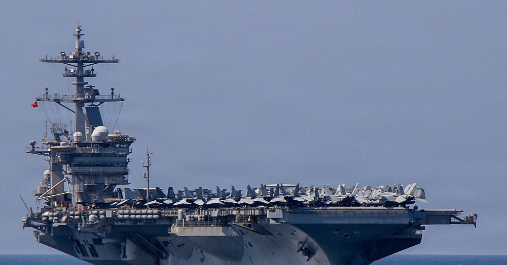 Lý do Hải quân Mỹ chưa thể hộ tống tàu thuyền đi qua eo biển Hormuz