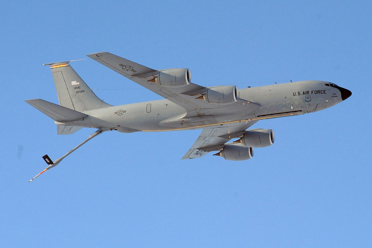 Máy bay tiếp nhiên liệu của Mỹ bất ngờ bị rơi ở tây Iraq