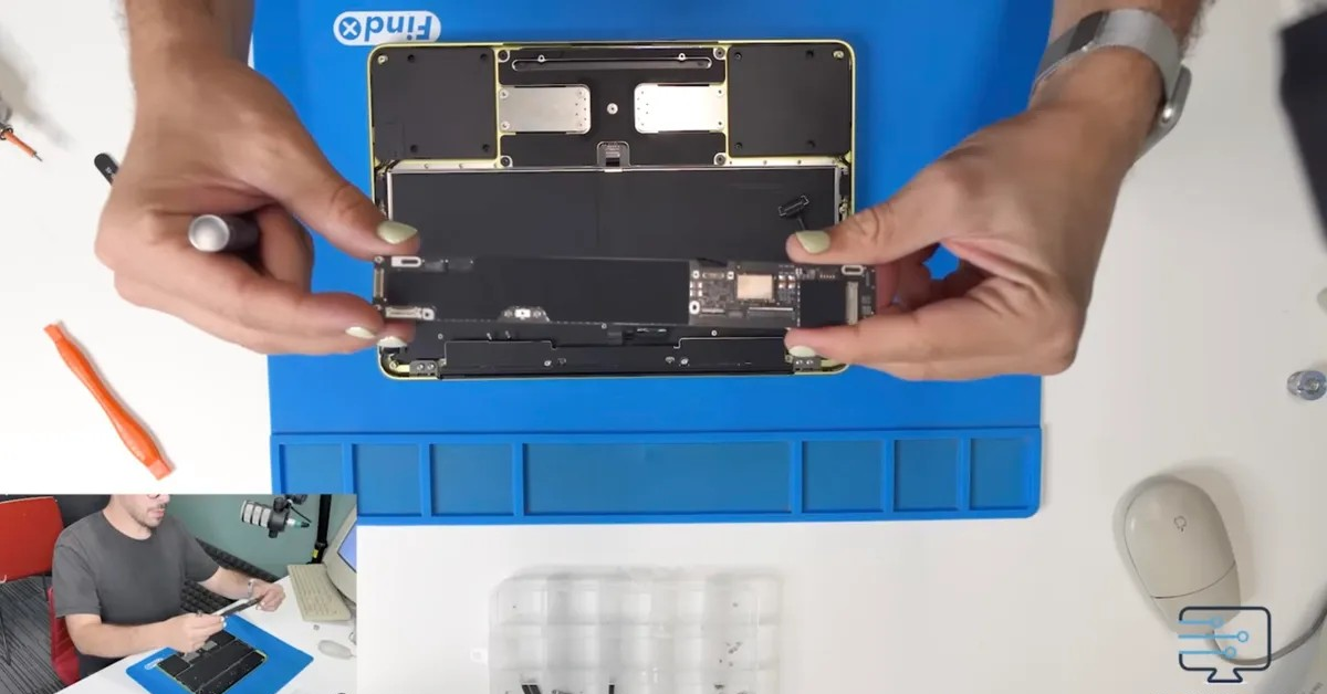 ‘Mổ bụng’ MacBook Neo hé lộ điều bất ngờ