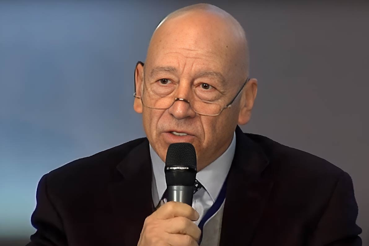 Ông trùm tàu dầu Hy Lạp và cách kiếm tiền ít ai dám làm