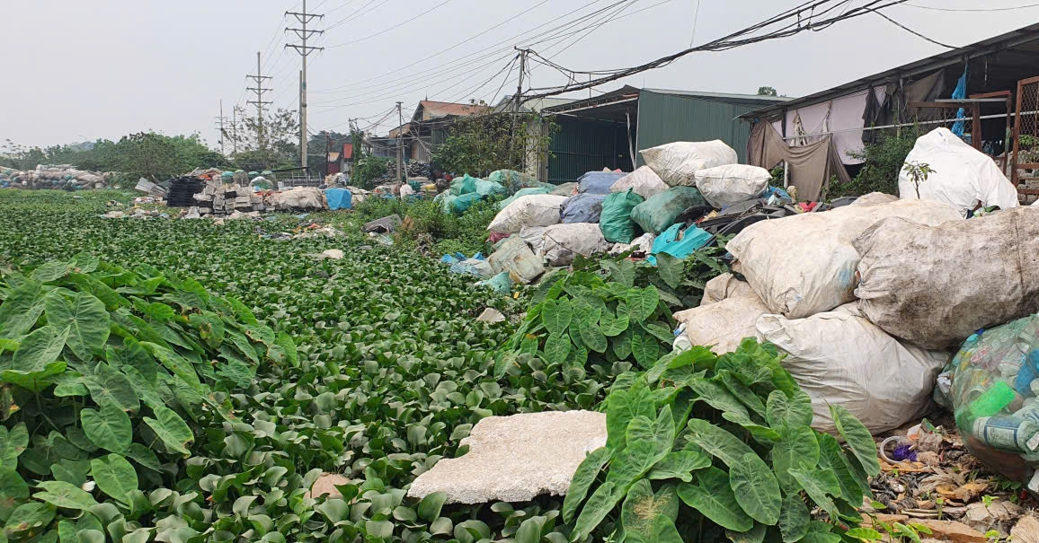 Sinh kế đi cùng nỗi lo ô nhiễm nặng tại thôn tái chế nhựa ở Hà Nội