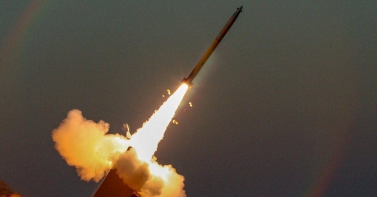 Tên lửa GMLRS công nghệ dẫn đường chính xác kinh hoàng, thay đổi cuộc chơi