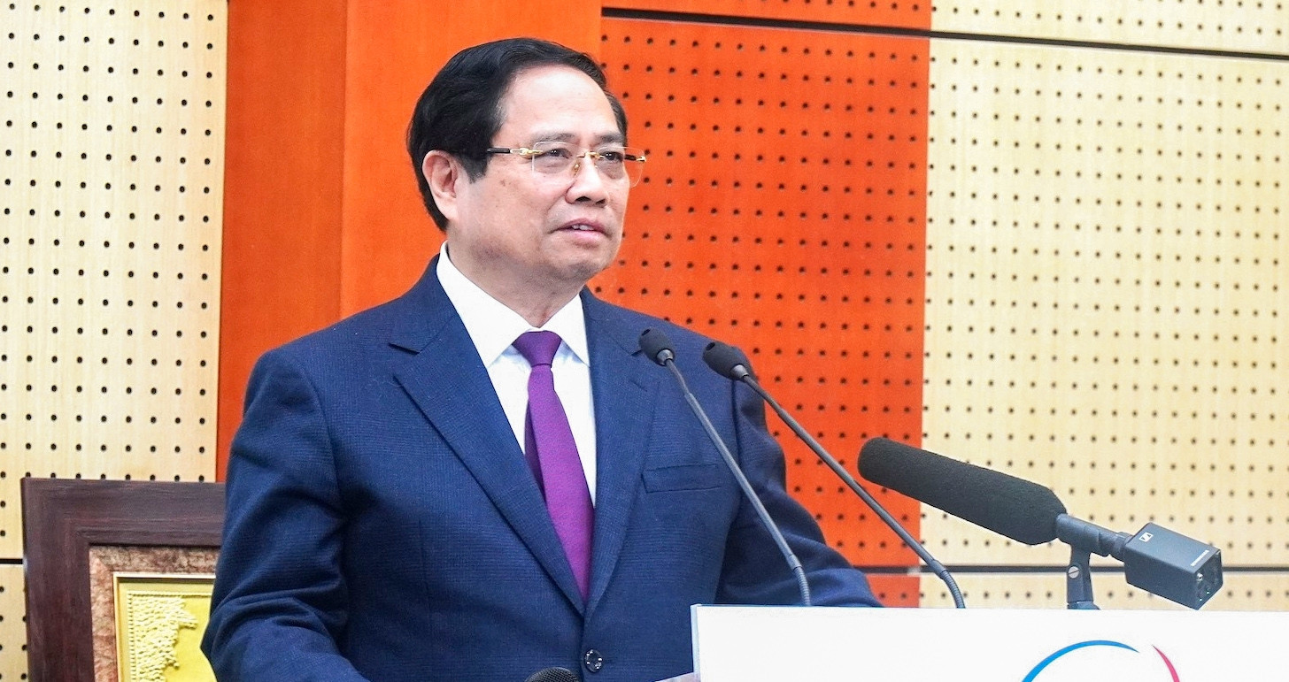 Thủ tướng: Công nghệ vũ trụ là lĩnh vực chiến lược cần ưu tiên đầu tư