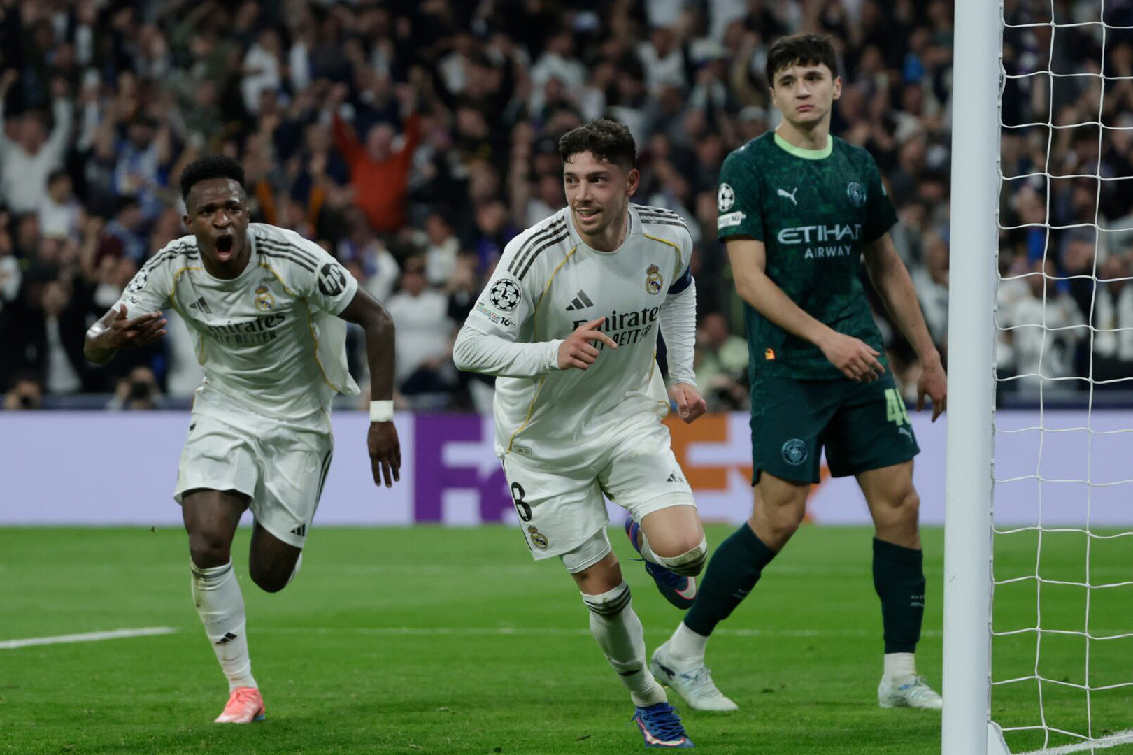 Valverde Real Madrid Man City.jpg