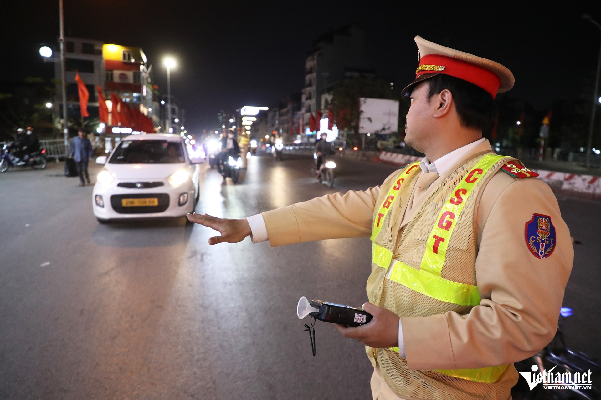 W-kiem tra con 01.JPG.jpg