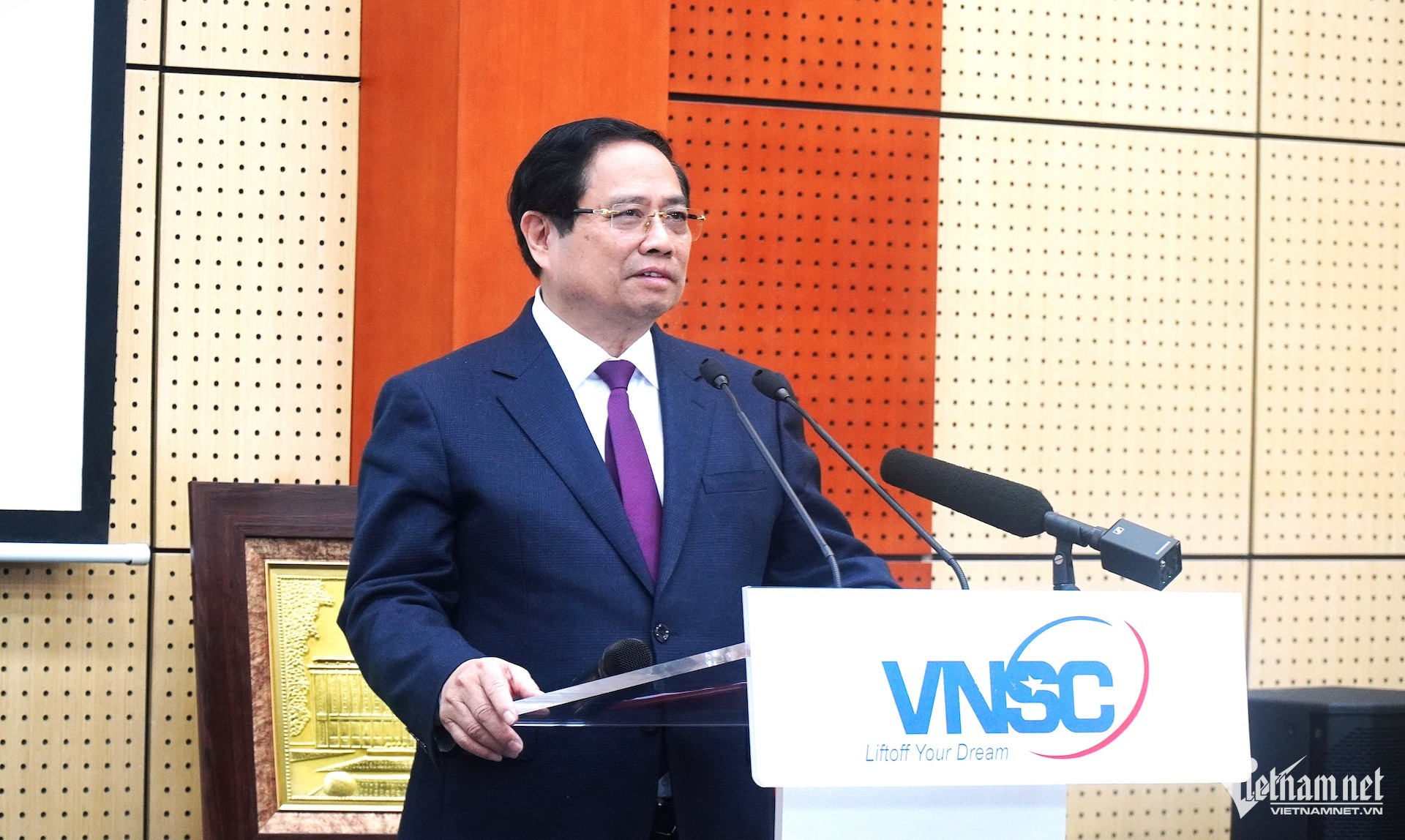 W-thu tuong 2.JPG.jpg