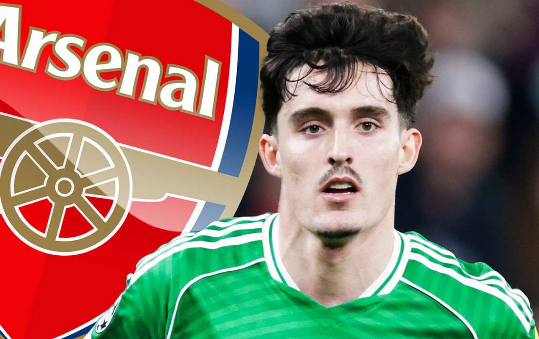 www_thesun_co_uk JW OFF PLATFORM LIVRAMENTO ARSENAL_e656b8.jpg