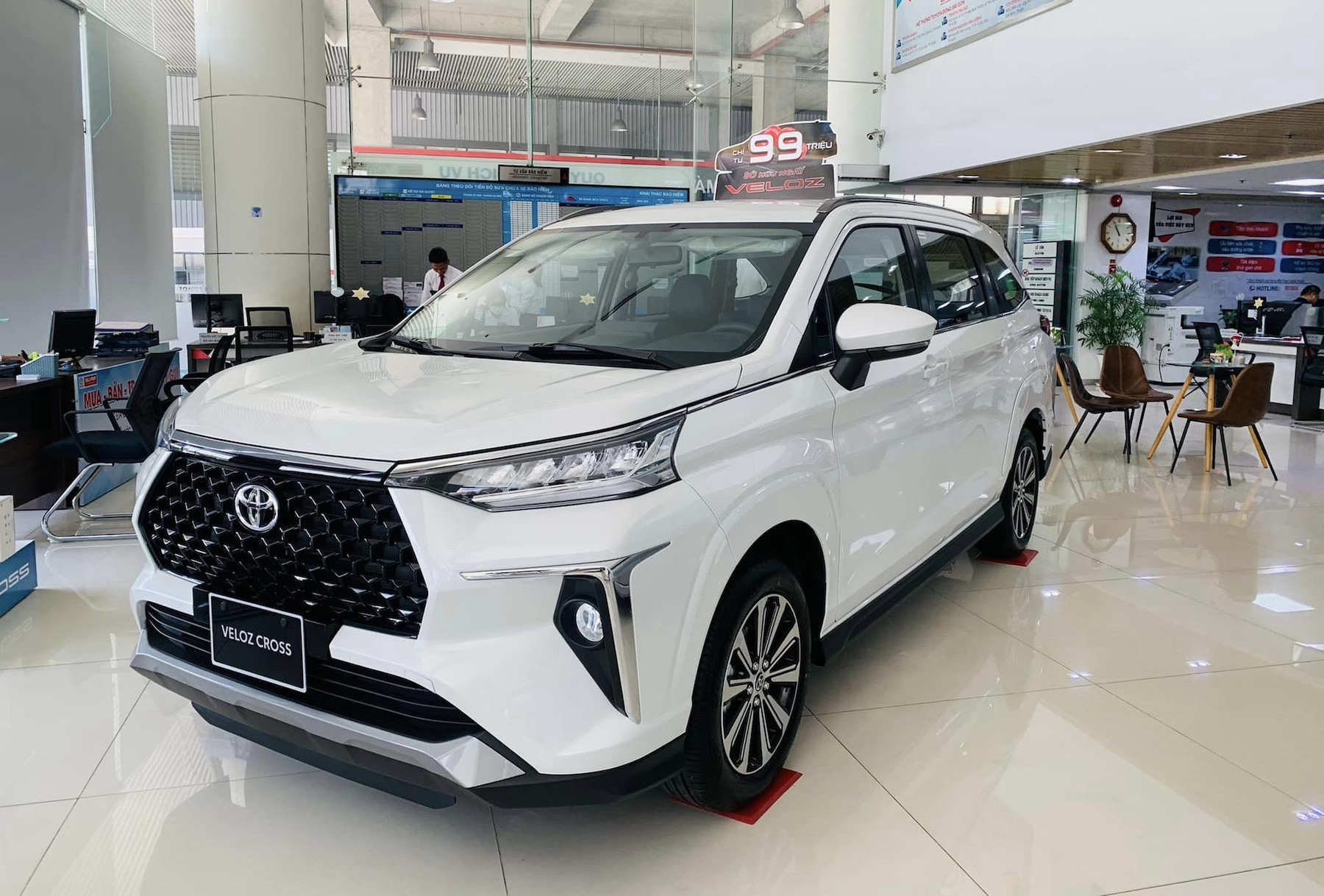 Phân khúc xe MPV tháng 2/2026: Xpander 'ngã ngựa', Veloz bất ngờ lên đỉnh