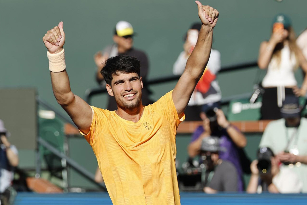 Alcaraz vượt qua ‘Big 3' Djokovic, Nadal và Federer