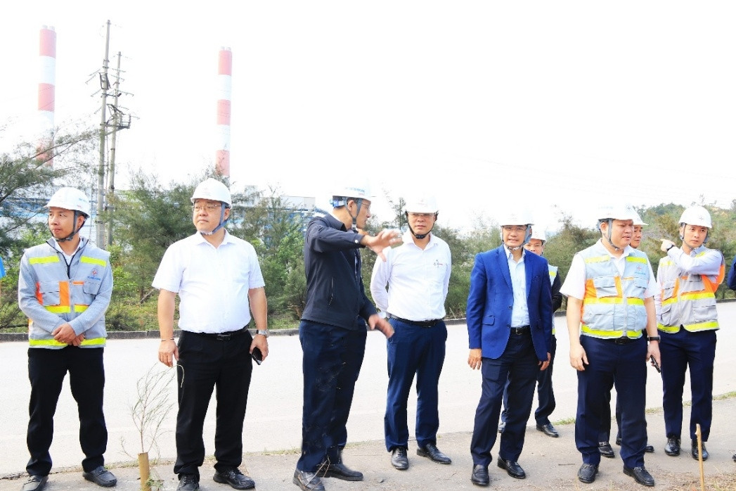 EVNGENCO3 làm việc với Nhiệt điện Mông Dương 1 về sản xuất điện 2026