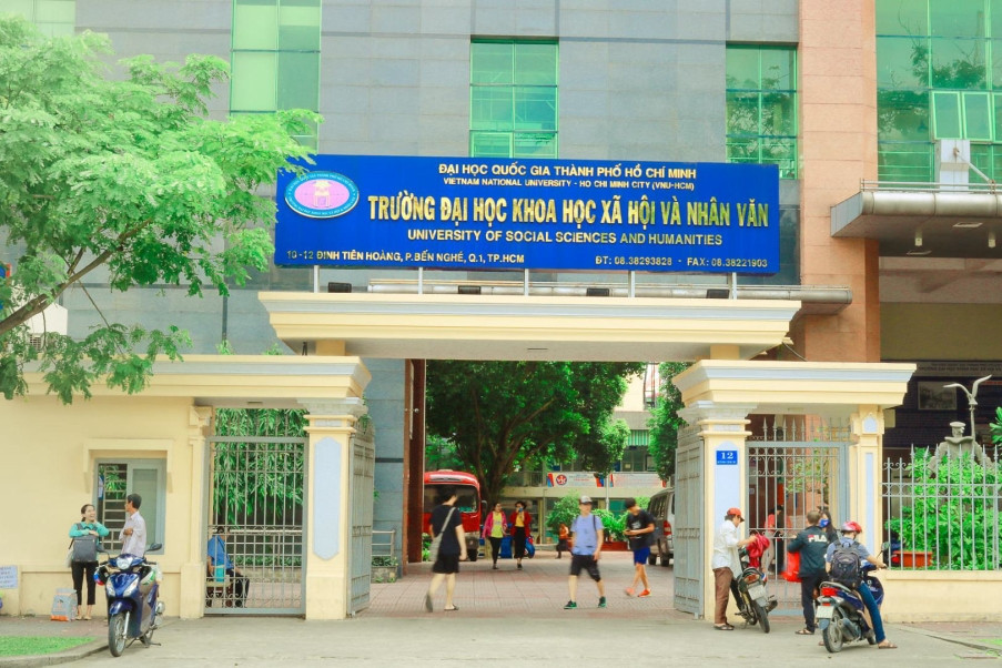 Những trường đại học lâu đời giữa ‘đất vàng’ trung tâm TPHCM