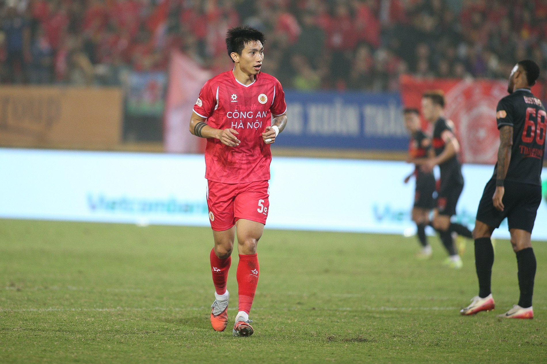 Tuyển Việt Nam: Đừng kỳ vọng vào những sự trở lại