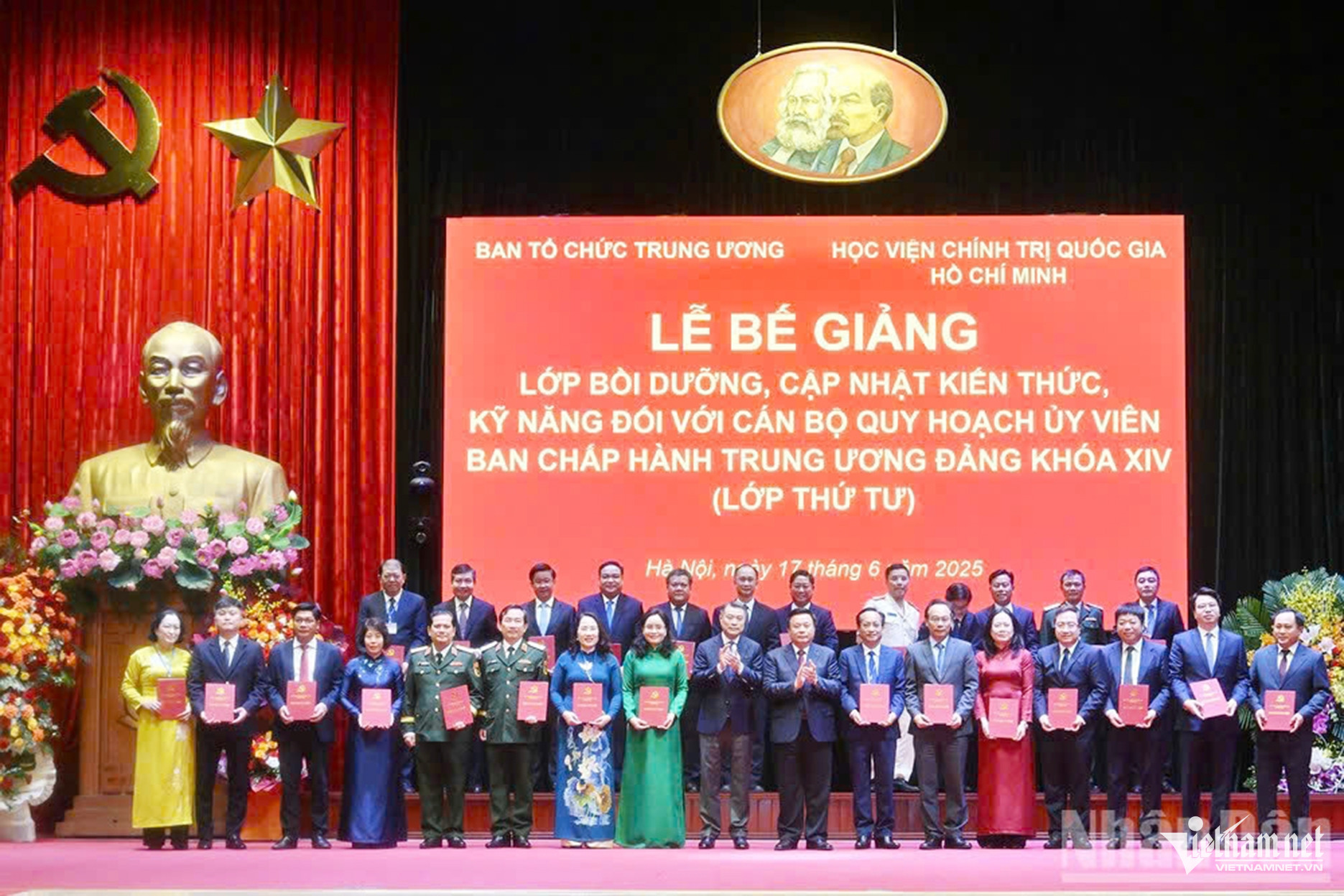 W-Ông Hoàng Văn Tuyên 3.jpg