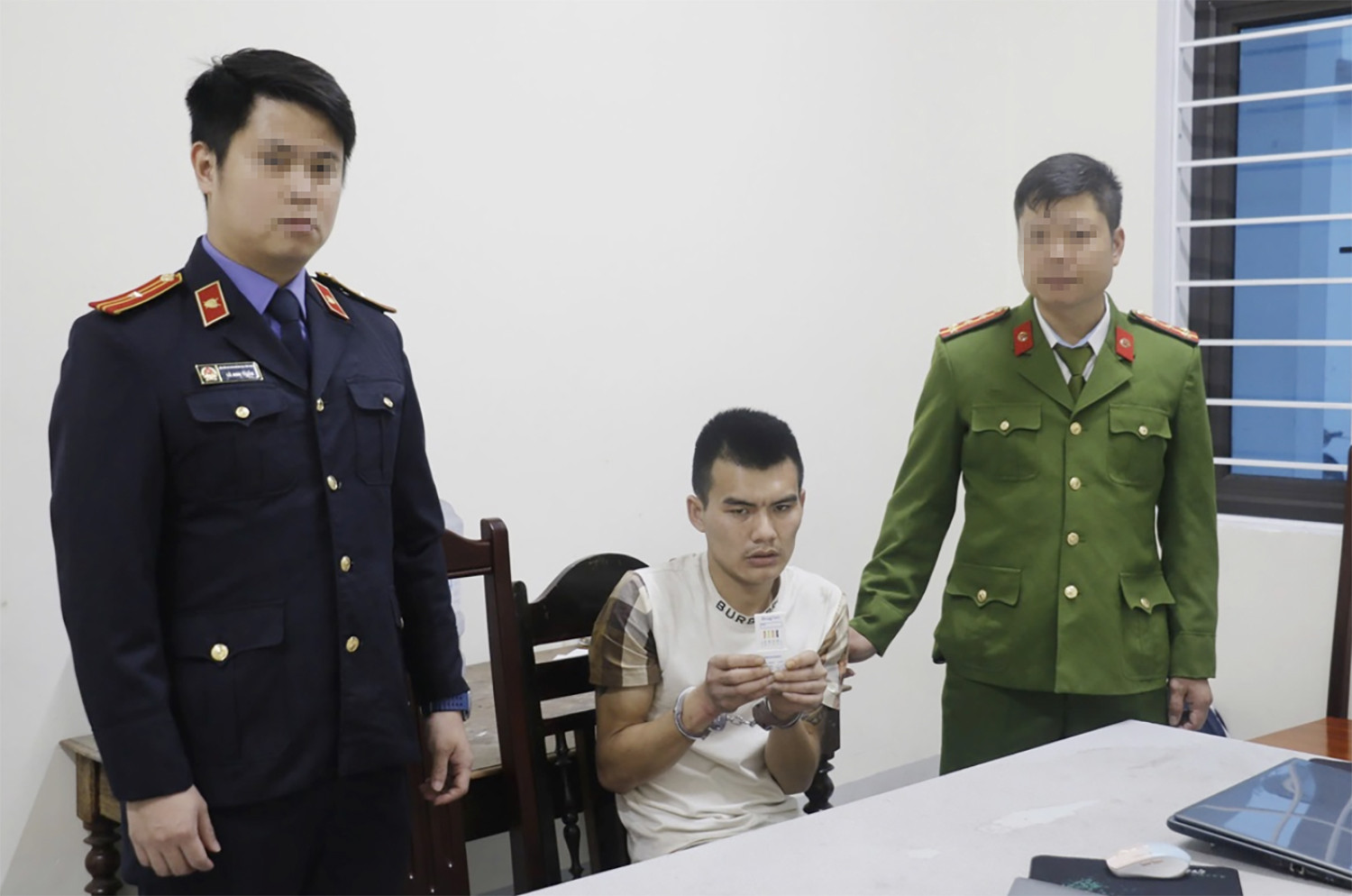 bắt Mã văn Vũ.jpg