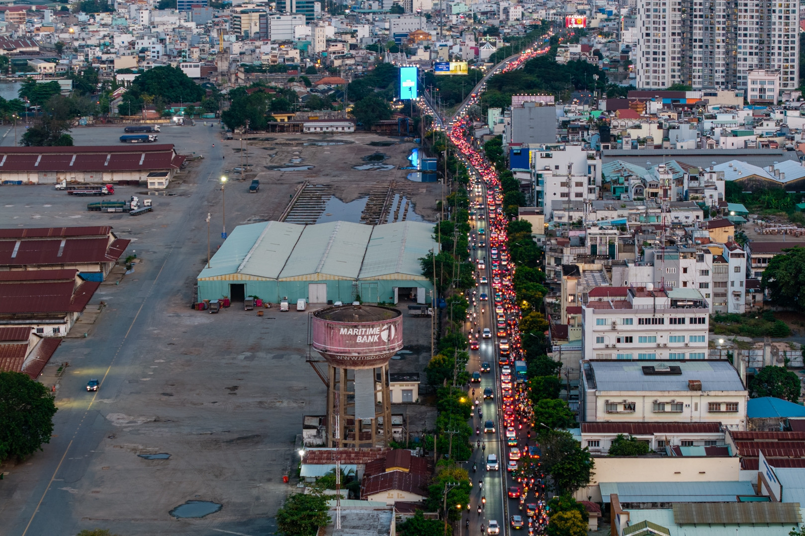Cận cảnh đường huyết mạch ở TPHCM sắp được mở rộng 8 làn xe