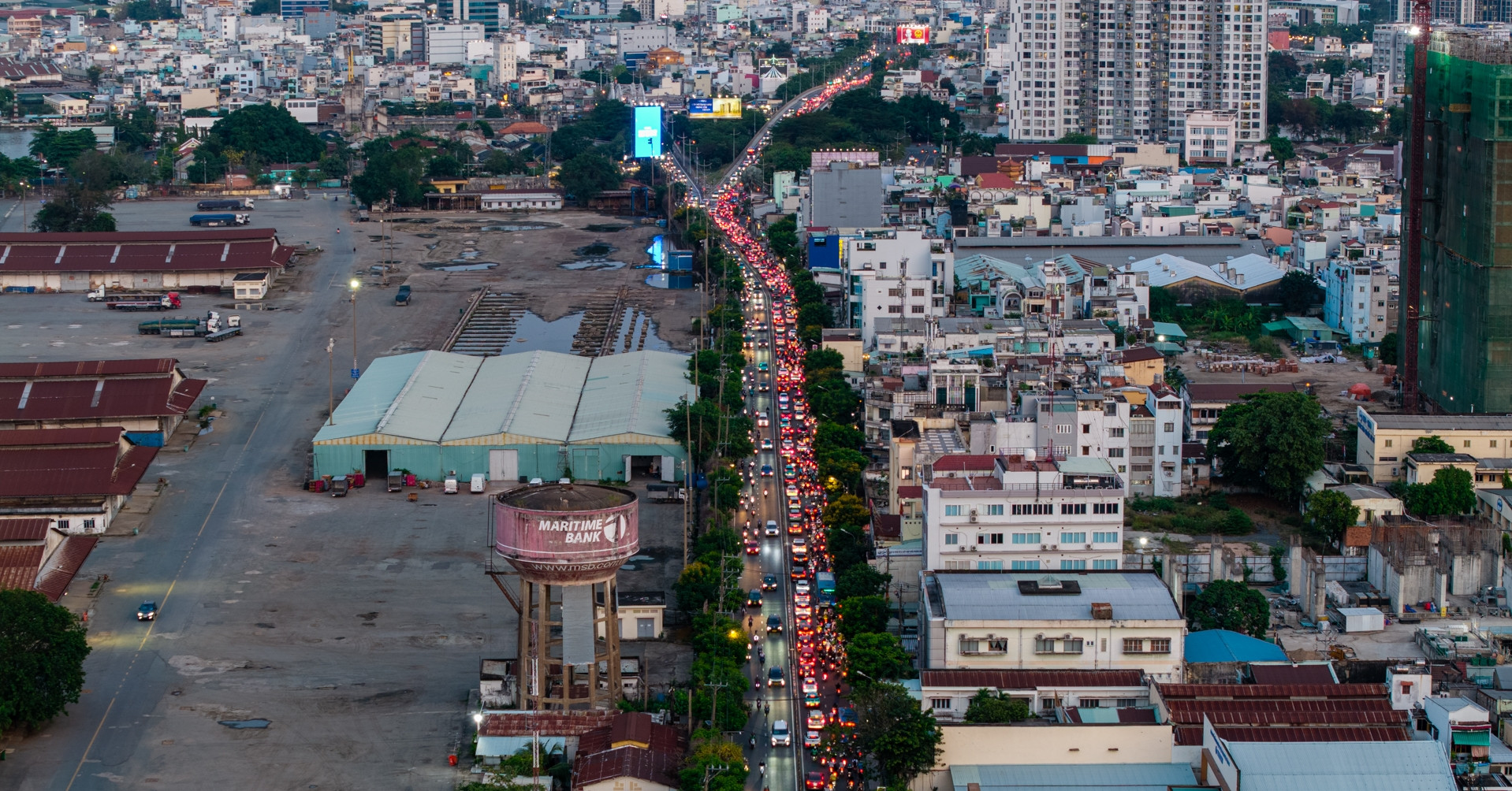Cận cảnh đường huyết mạch ở TPHCM sắp được mở rộng 8 làn xe