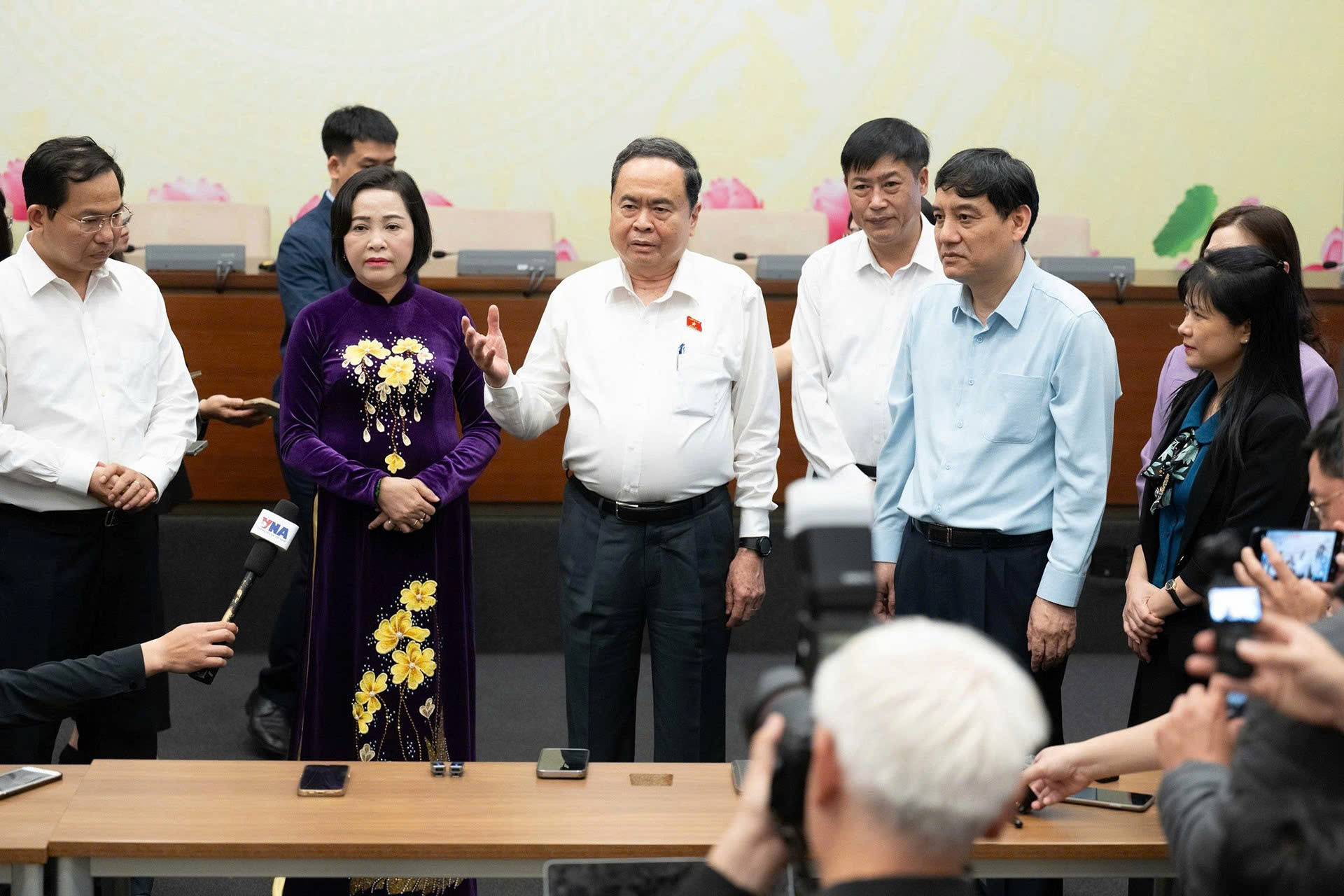 chu tich quoc hoi 1.jpg