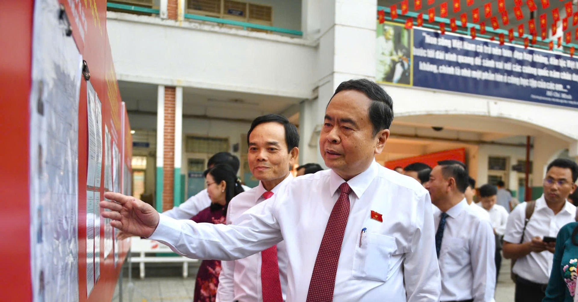 Chủ tịch Quốc hội: Chọn người có đức, tài, tâm, tầm