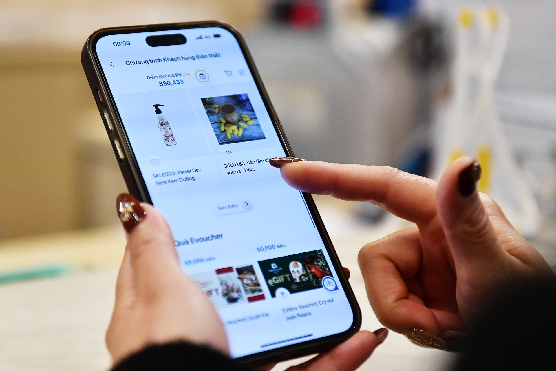 Mất sóng điện thoại bất thường, tài khoản ngân hàng có thể bị rút sạch