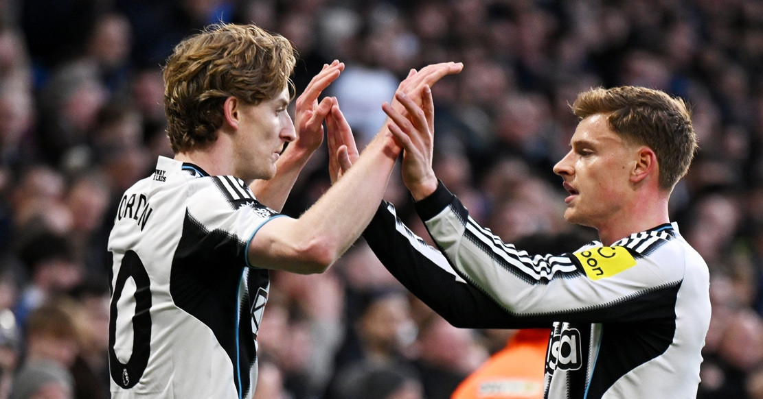 Newcastle xuất sắc đánh gục Chelsea