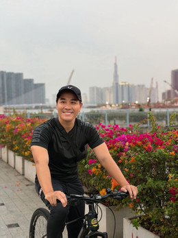 Nguyen Khang.jpg
