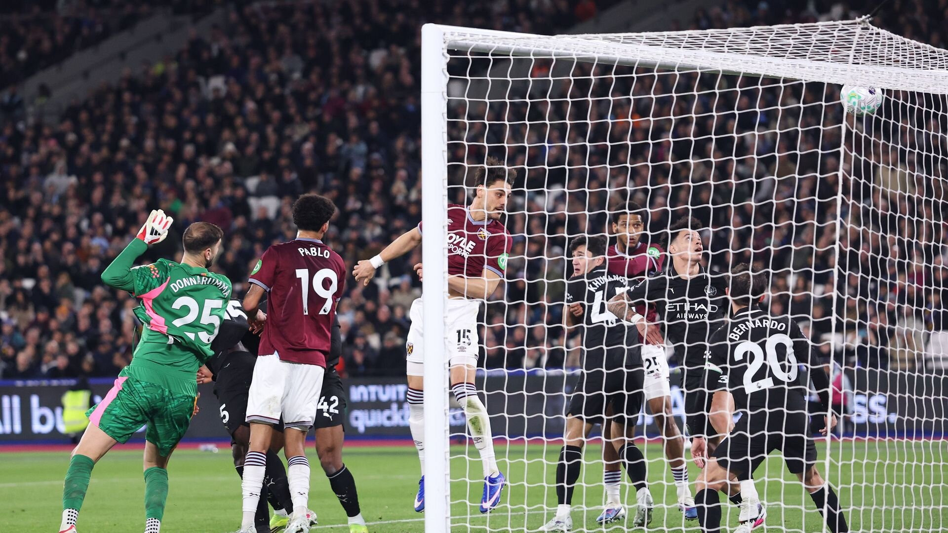 resources_premierleague_pulselive_com 2266039155 (1).jpg