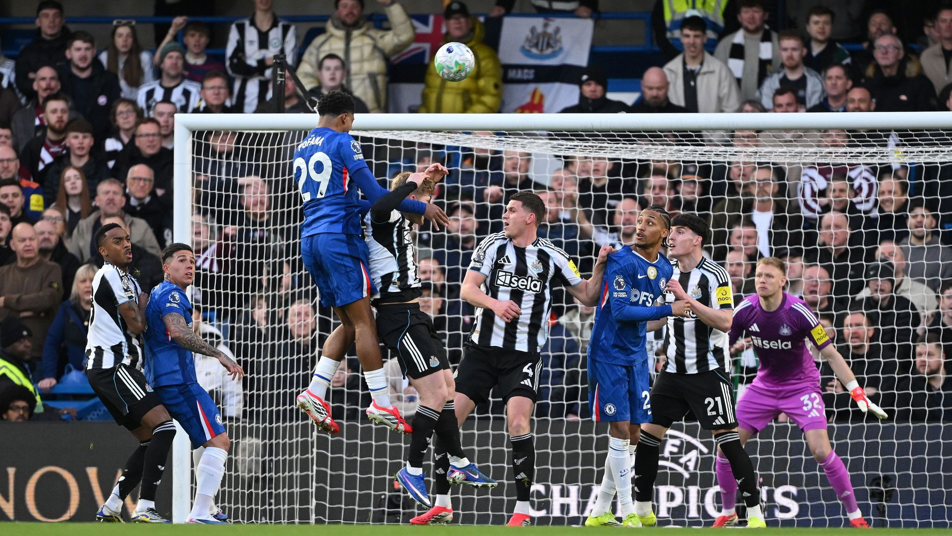 resources_premierleague_pulselive_com 2266492311 (4).jpg