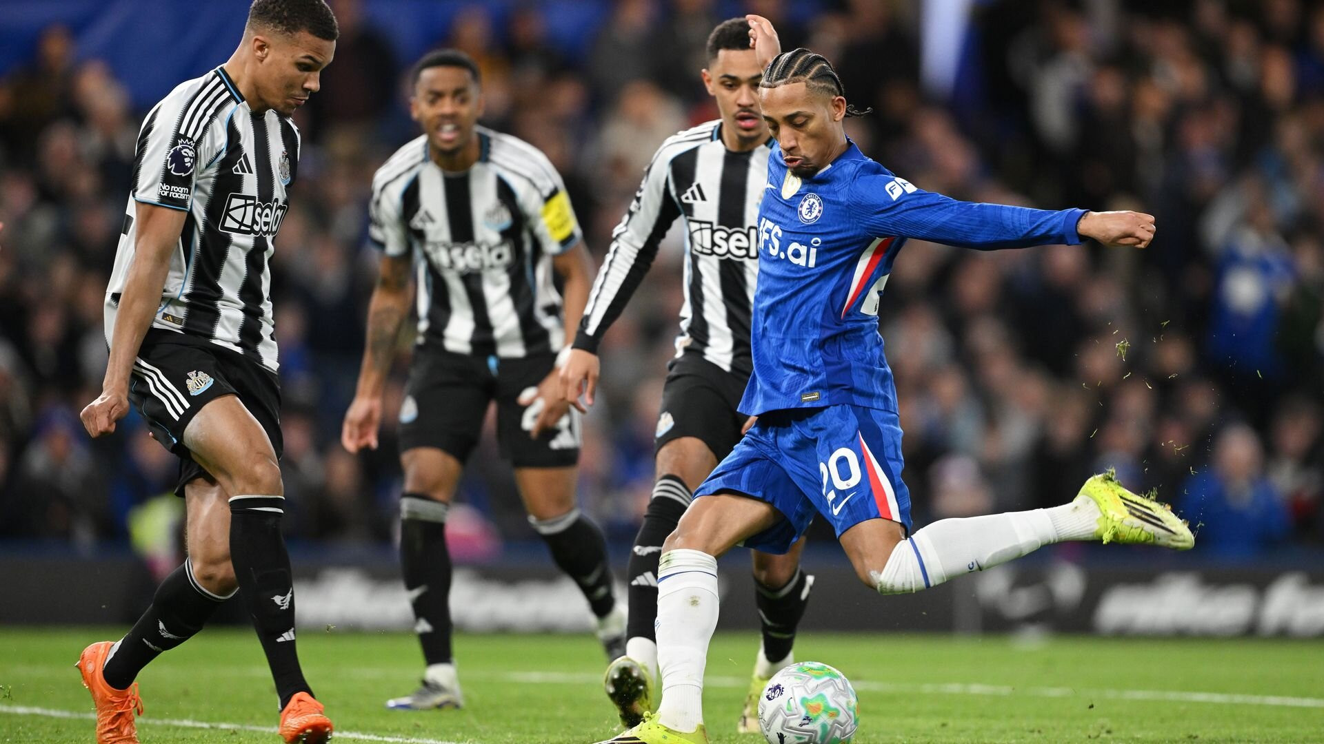 resources_premierleague_pulselive_com 2266500953 (1).jpg