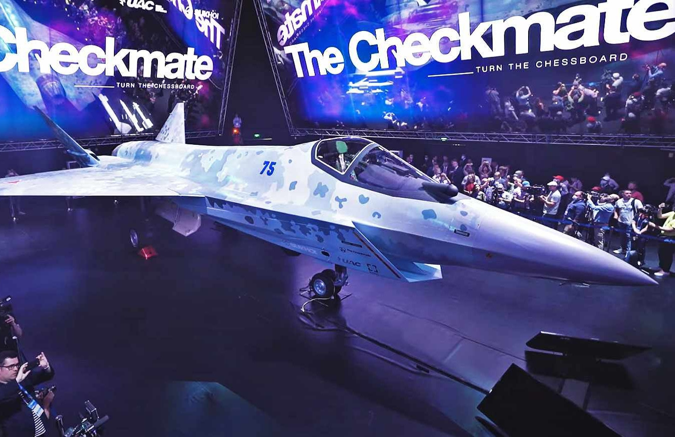 Su-75 Checkmate rời xưởng, Nga tung quân cờ ‘chiếu tướng’ định nghĩa lại cuộc chơi