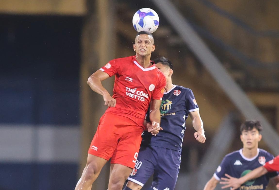 Hạ Hải Phòng, Thể Công Viettel tiếp tục bám đuổi CAHN