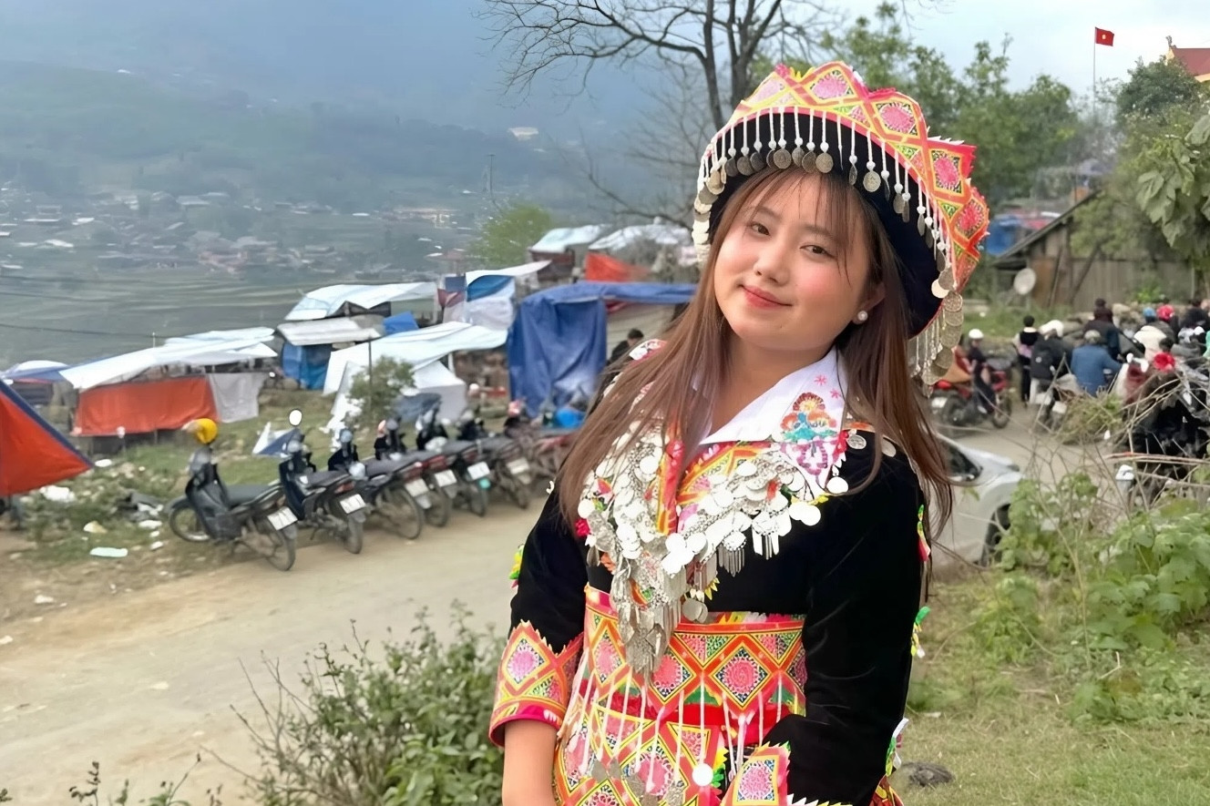 Từ số 0 về ngoại ngữ, cô gái Sa Pa 'đổi đời' nhờ tiếng Anh
