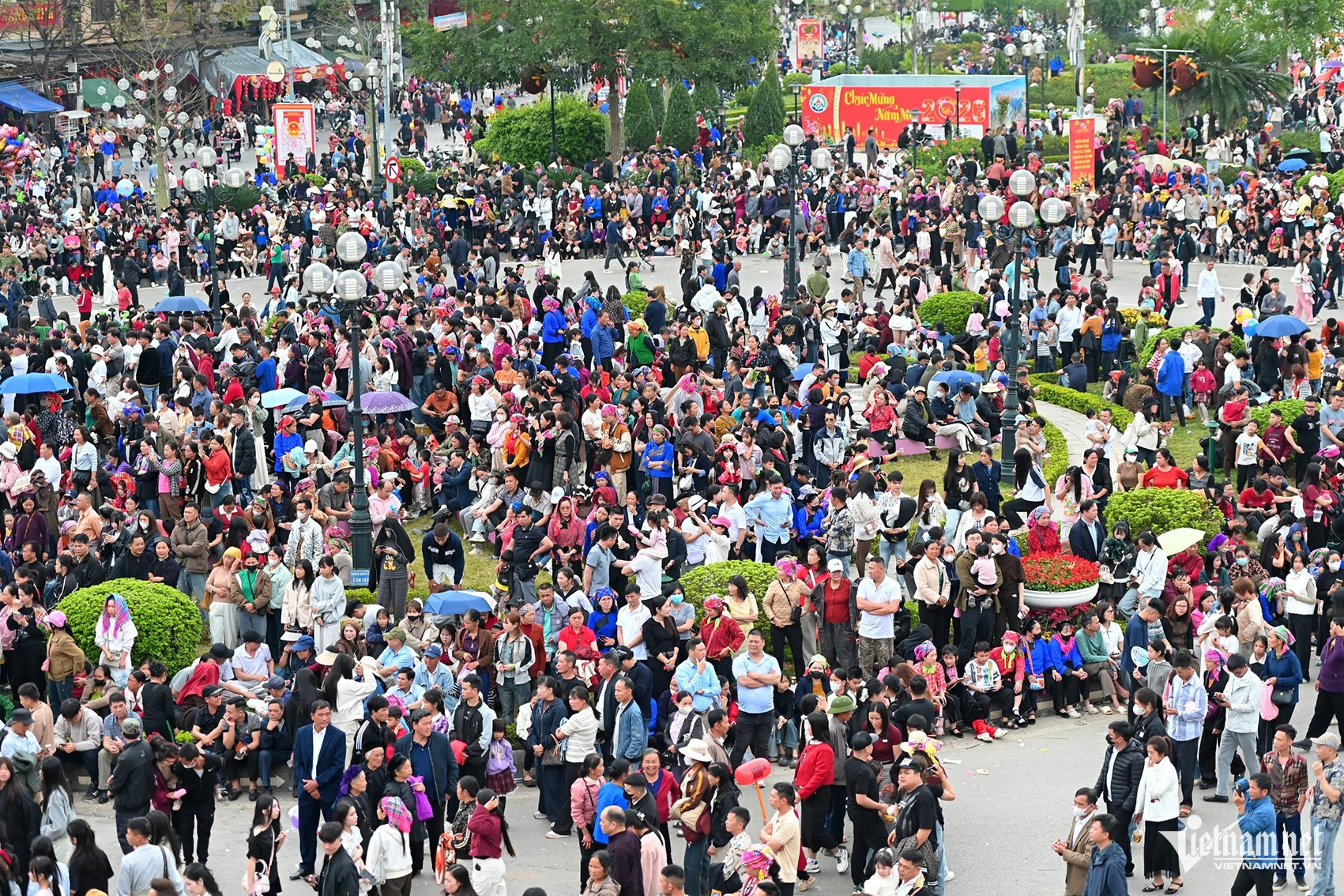 W-a6b7f4c0 f563 4d40 a763 2be37f82bcf3.jpeg