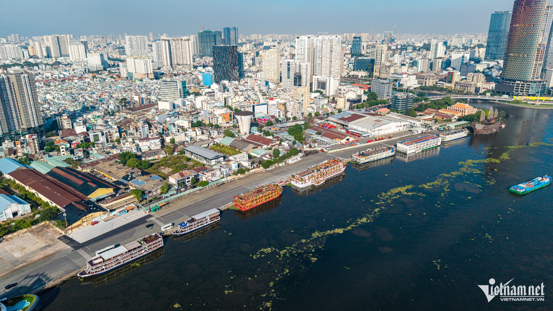 W-Đường Nguyễn Tất Thành sáng Tuấn Hùng 22.jpg