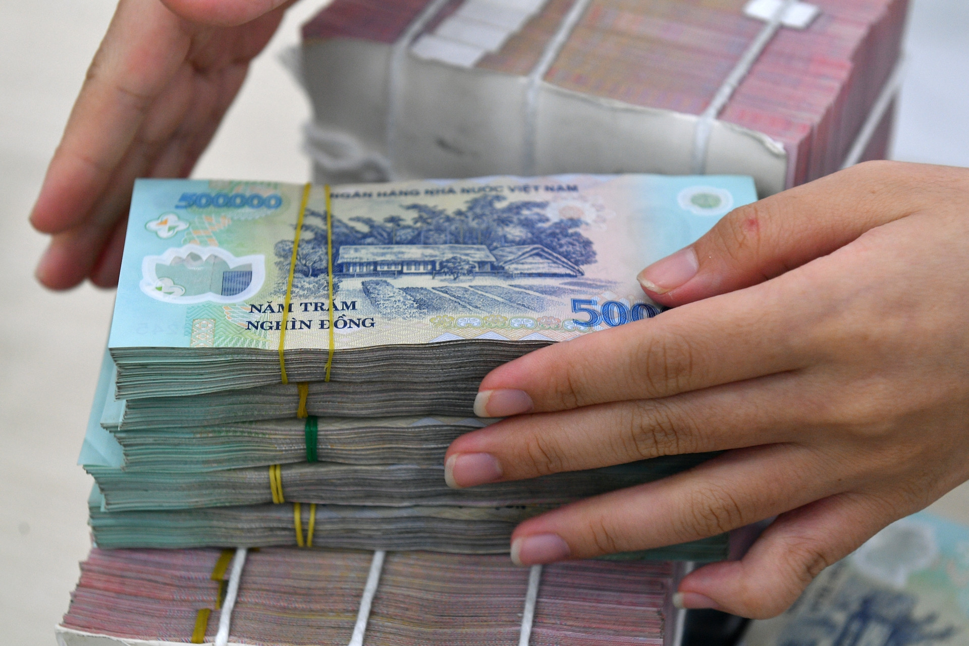 Lãi suất ngân hàng hôm nay 16/3/2026: Tiếp tục tăng mạnh, thêm ưu đãi cho người gửi tiền