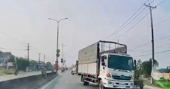 Bản tin cuối ngày 16/3: CSGT ở Tây Ninh xử phạt tài xế xe tải 19 triệu đồng