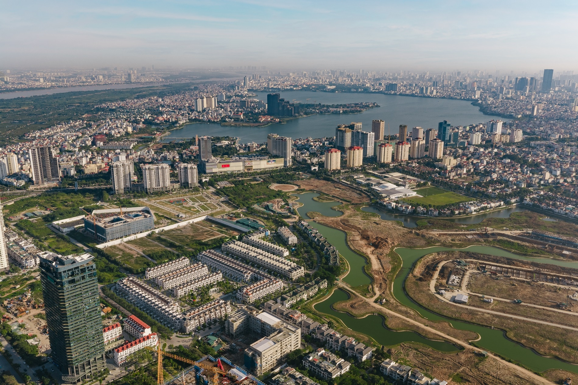 Biến động toàn cầu: Tài sản trú ẩn nào được giới đầu tư ưu tiên?