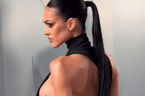  Đỏ mặt vì chiếc váy đi tiệc quá táo bạo của nữ diễn viên 25 tuổi ở Oscar 