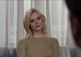 Elle Fanning.jpg