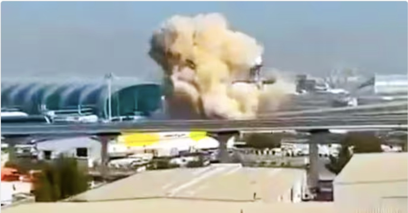 Iran tấn công láng giềng Vùng Vịnh, tiếp tục siết chặt vận chuyển dầu mỏ