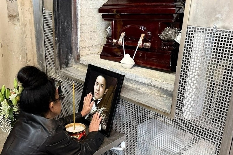 Khoảnh khắc đau lòng trong tang lễ của Kasim Hoàng Vũ