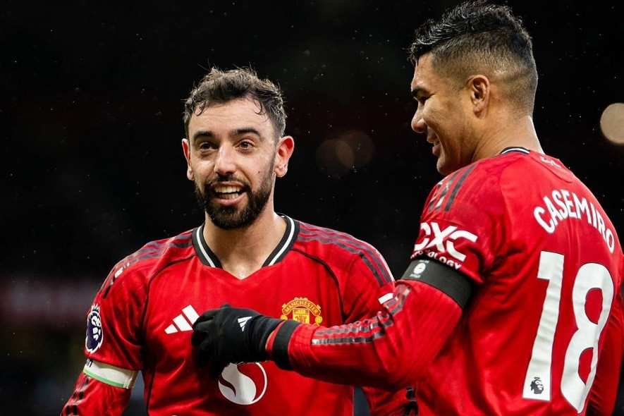 MU sắp có vé dự Cúp C1, Carrick bắn tín hiệu quan trọng đến sếp bự