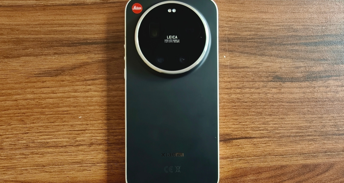 Người dùng Việt thích mua các smartphone phiên bản cao cấp