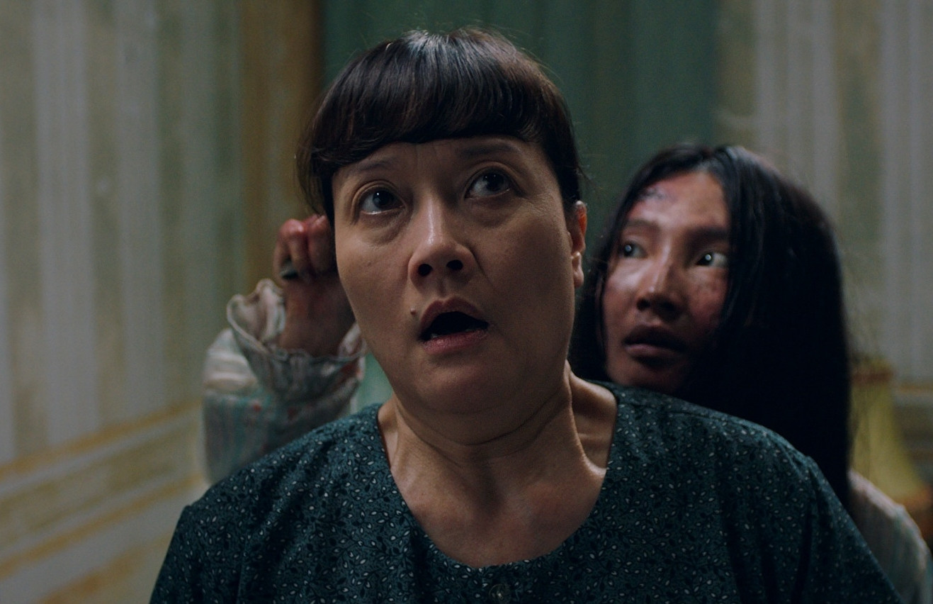 'Quỷ nhập tràng 2' có Vân Dung thu 70 tỷ sau 3 ngày, phim của Mỹ Tâm giảm sốc