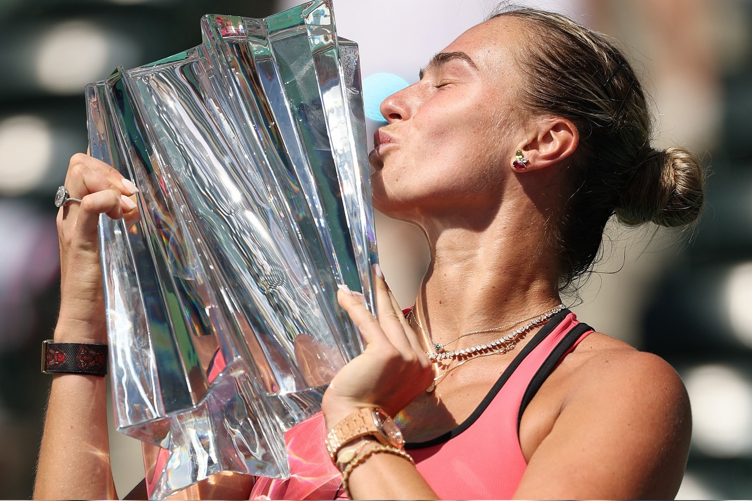 Sabalenka phục thù Rybakina, lần đầu vô địch Indian Wells