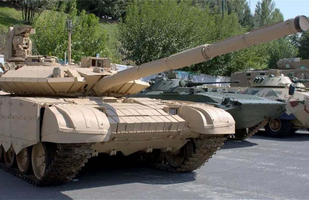 Xe tăng Karrar Iran ‘nội địa hóa’ mạnh mẽ hay bản sao T-90MS Nga kém tinh tế?
