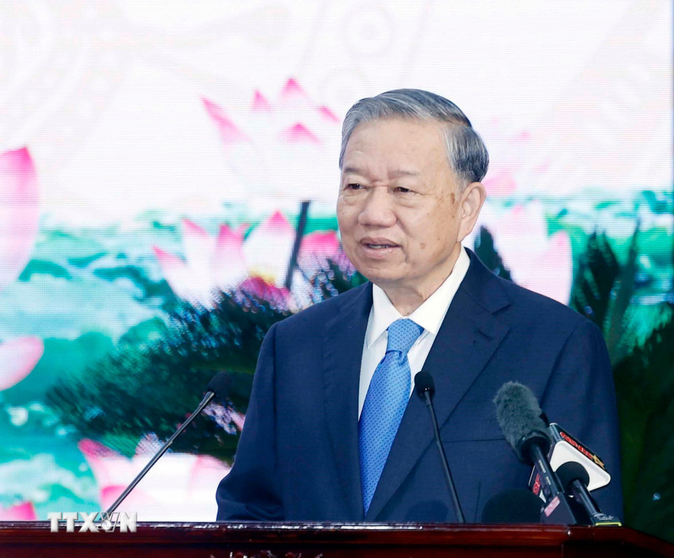 1703 tong bi thu hoc vien ky thuat quan su 8.jpg