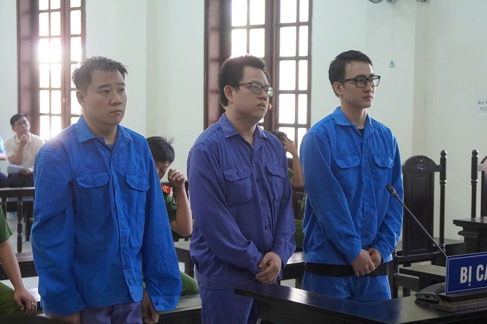 Bán giấy công tác xã hội khống cho sinh viên STU, 2 cựu cán bộ đoàn lãnh án