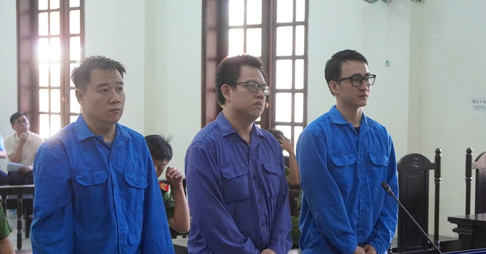 Bán giấy công tác xã hội khống cho sinh viên STU, 2 cựu cán bộ đoàn lãnh án