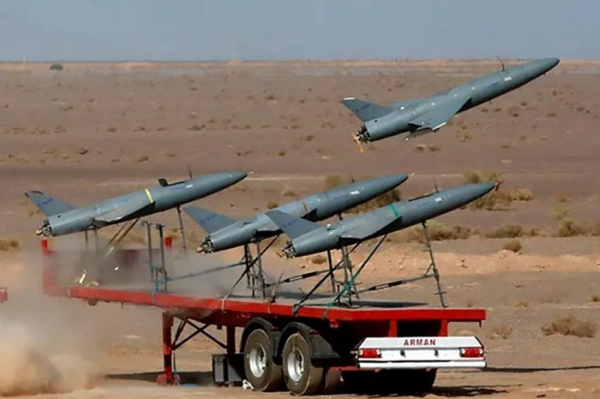 ‘Bóng ma’ Arash-2 Iran tầm bay 2.000km, đầu dò thông minh, ‘sát thủ diệt radar’