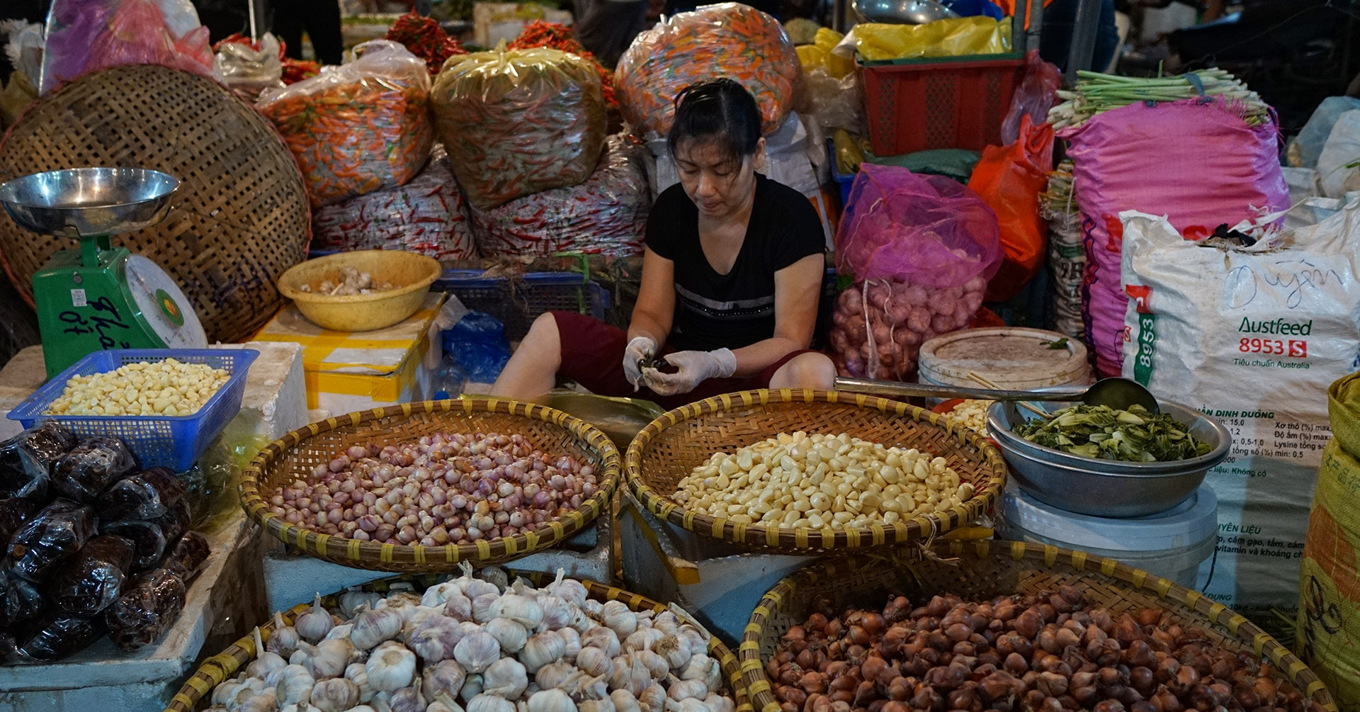Chính sách thuế và nhịp buôn bán đời thường